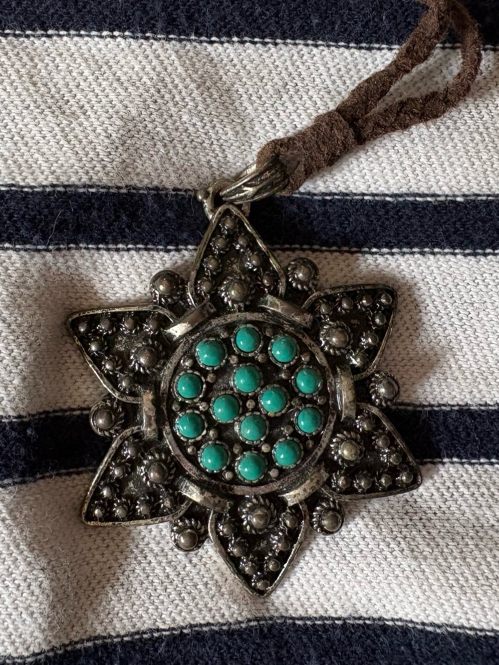Lucky Brand Turquoise Starburst Pendant on Brown Cord - Picture 8 of 9